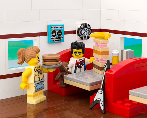 Lego Elvis Sandwich