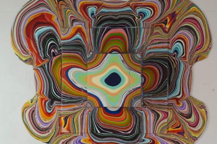 La peinture coulée de Holton Rower