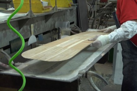 Burton Manufacturing Center: la fabrication d’un Snowboard