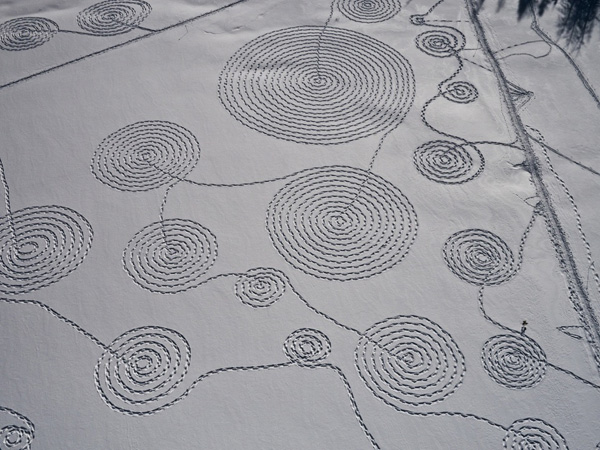 Snow Circles