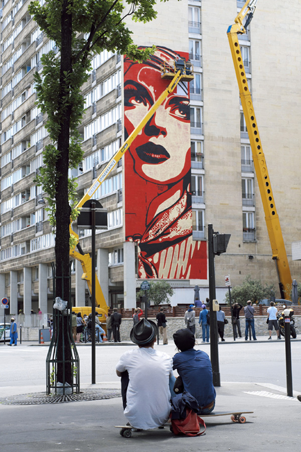 Rise above rebel Obey Sheipard Fairey Paris