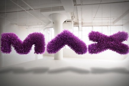 Adobe 24 Hours par Sagmeister & Walsh