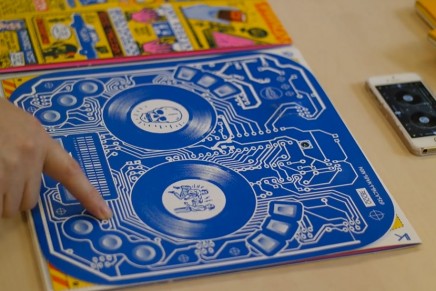 Une pochette de vinyle sur laquelle tu peux scratcher